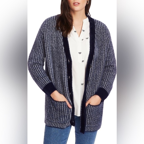 NEW Court & Rowe Houndstooth Eyelash Knit Cardigan in Navy Crush - Picture 1 of 6